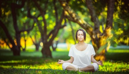 开云下载-中场定乾坤，当伊朗的铁血遇上穆西亚拉的灵光