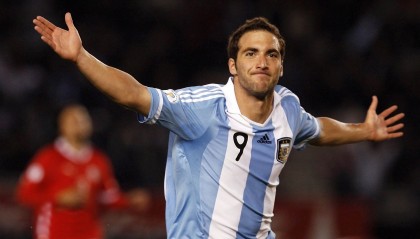 开云下载-国王斩落辽宁队，莫兰特主宰比赛走向，当东方巨龙遭遇美式孤狼