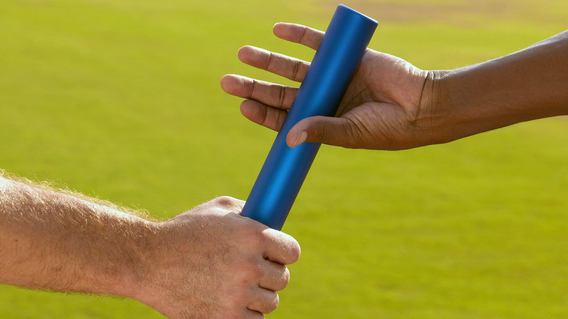 莱比锡红牛狂胜里昂，赖斯在欧冠淘汰赛接管比赛