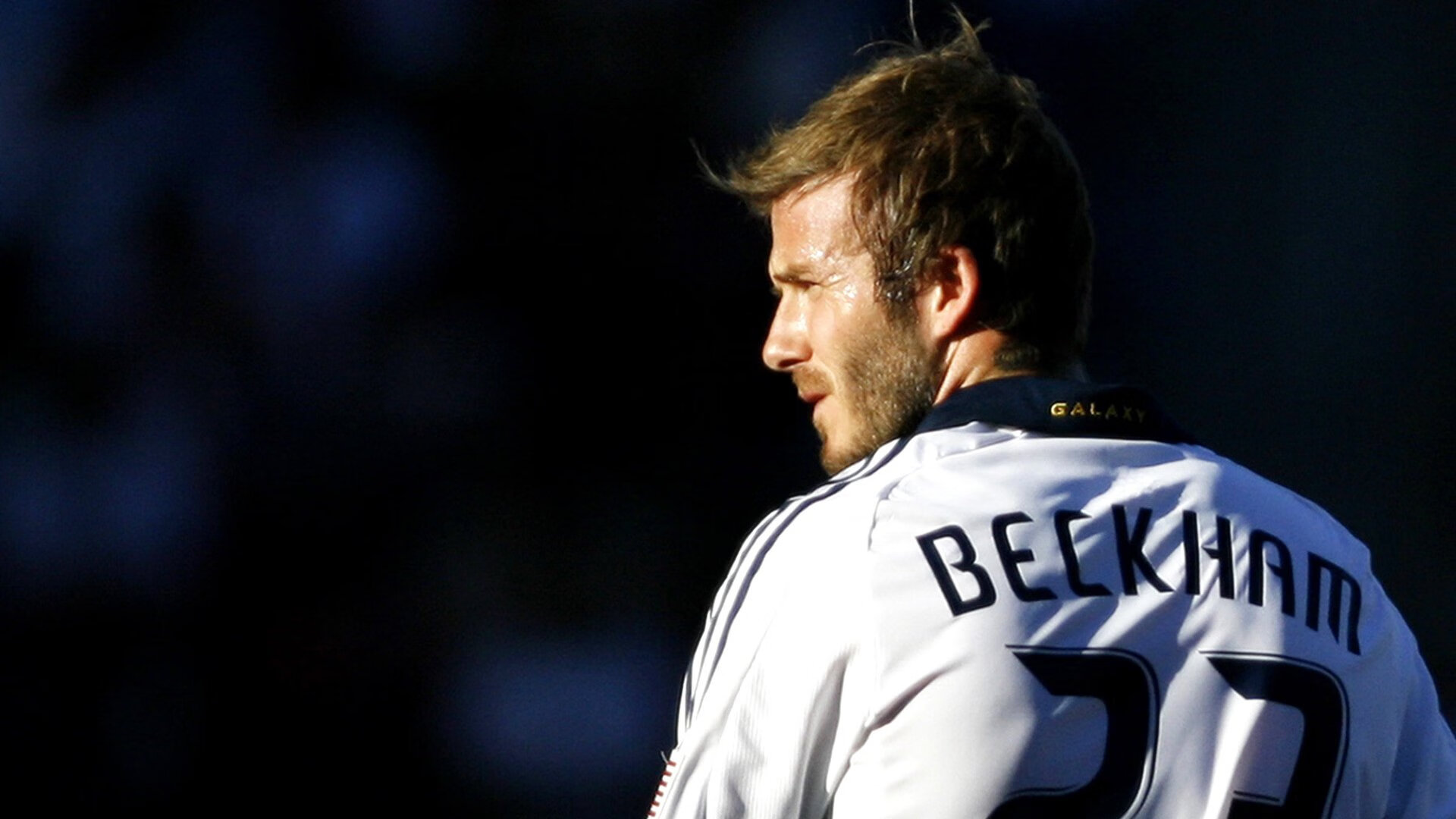 文班亚马隔扣撕裂排名迷雾，马刺险胜猛龙背后的联盟权力暗涌