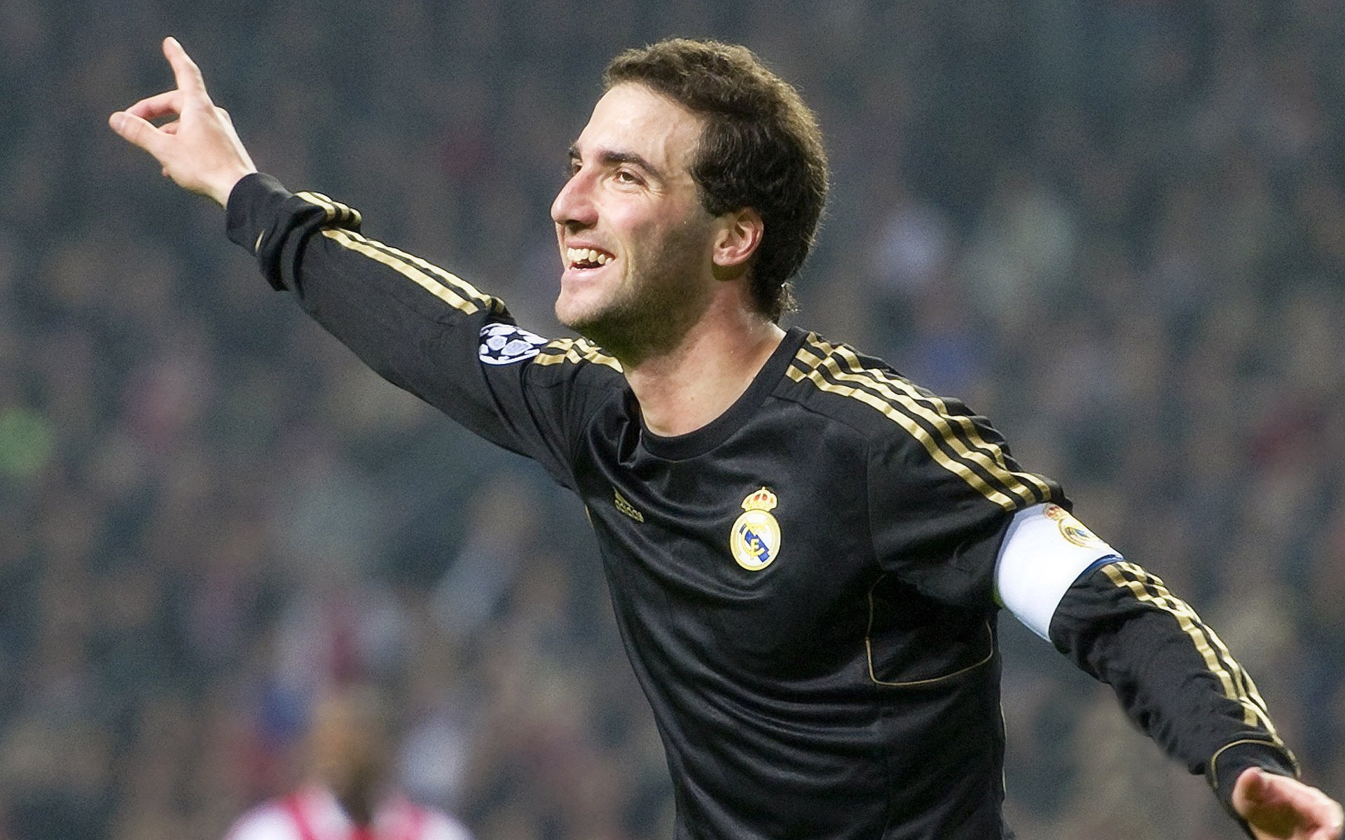 数据王座上的新神,马丁内利统治克罗地亚与墨西哥之战