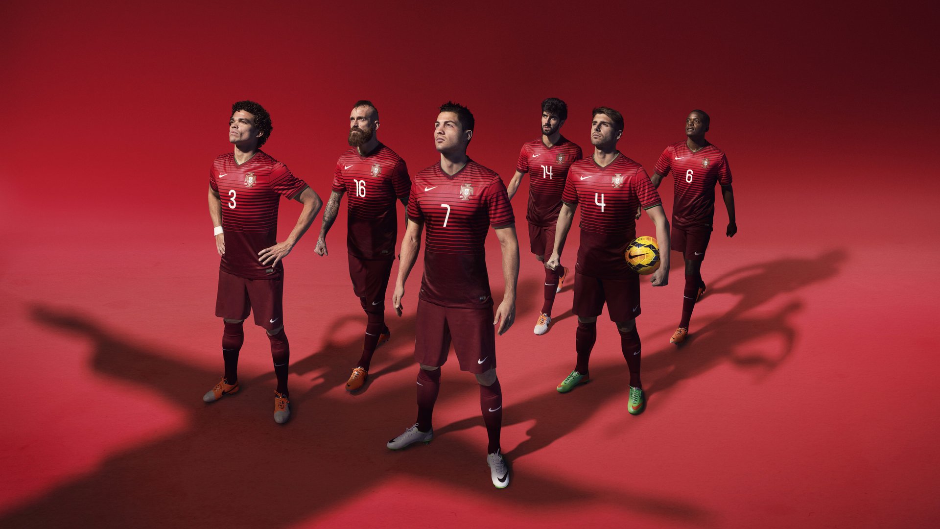 风暴来袭,2026世界杯G组关键战,越南碾压罗马尼亚,齐耶赫带队取胜